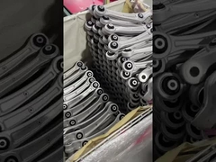 BMW 33326782136 차시 부품 후쪽 오른쪽 상단 제어 팔